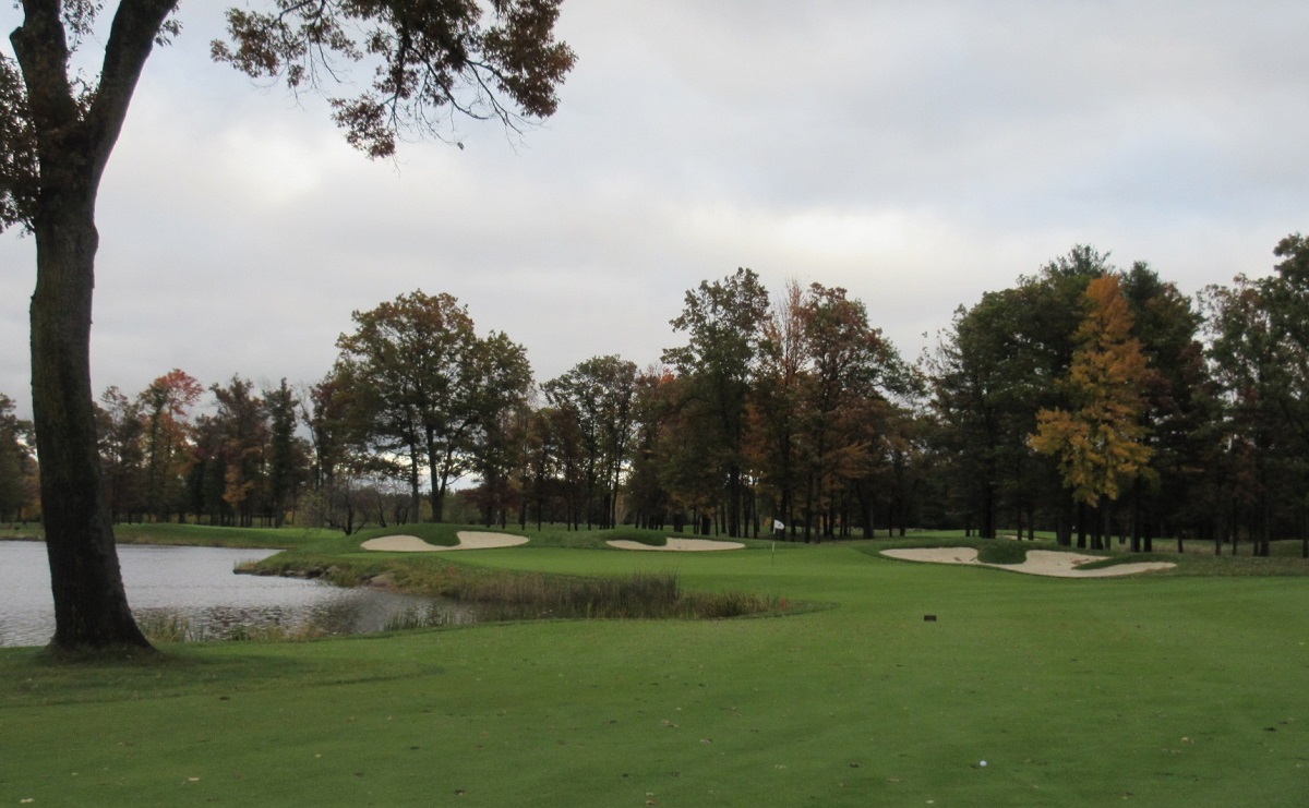 SentryWorld Hole 5 Approach - Wisconsin Golf Trips